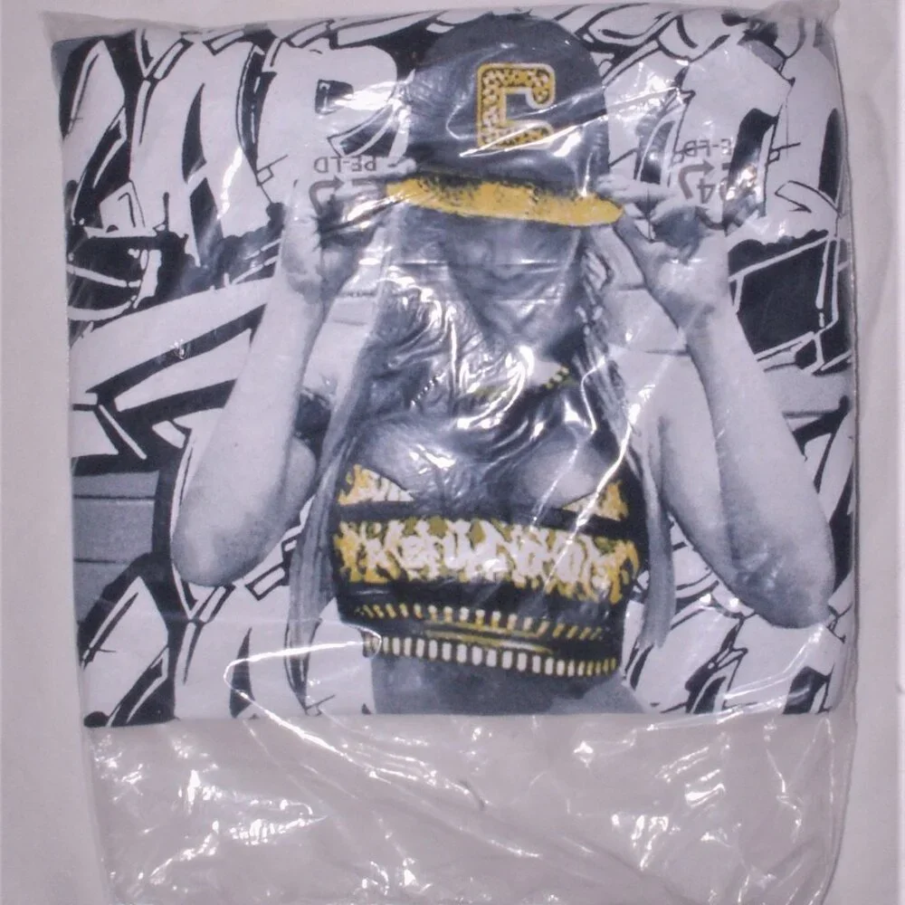 Carmella Tee Shirt Fabulous WWE Authentic size XL NEW IN BAG
